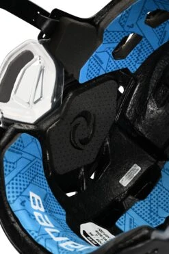 Bauer Re-Akt 65 Combo Hockey Helmet 6 Bauer Re-Akt 65 Combo Hockey Helmet -Hockey Supremacy Bauer Hyperlite 2 Helmet 8 1080x1350 487fecd4 6ae4 4067 951f 976fa124f0af