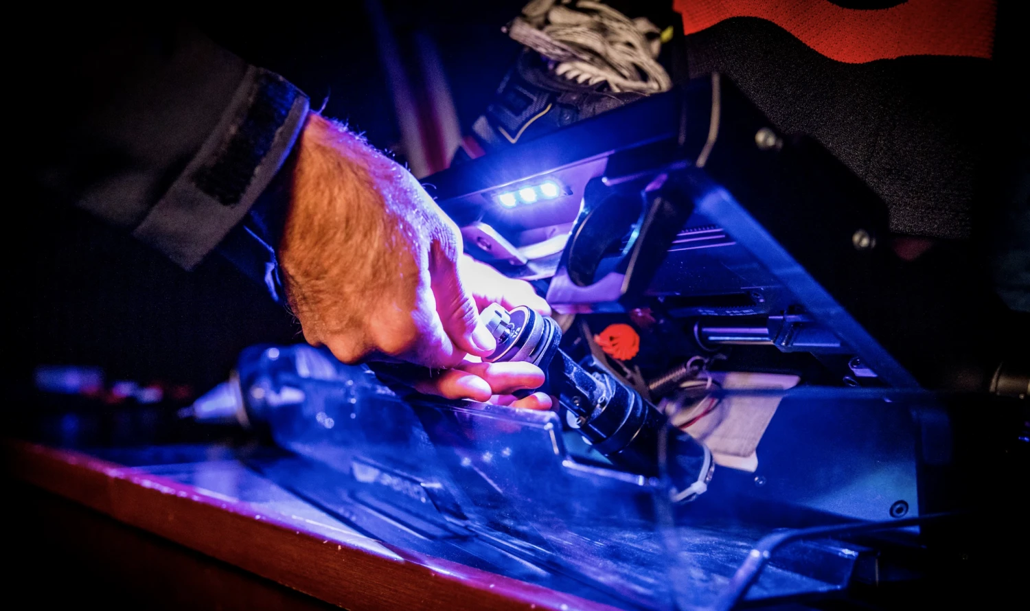 Sparx Hockey Skate Sharpener 5 Sparx Hockey Skate Sharpener - Image 5