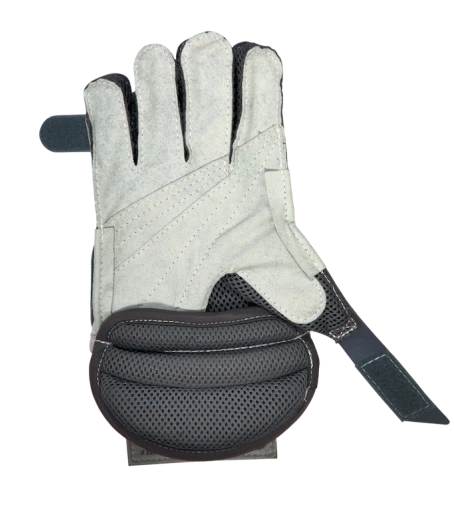 Warrior Ritual GT2 Intermediate Goalie Blocker Palm 1 Warrior Ritual GT2 Intermediate Goalie Blocker Palm